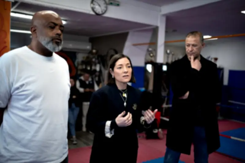 À Marseille, la gauche confrontée à l'invisibilité du Rassemblement National sur le terrain