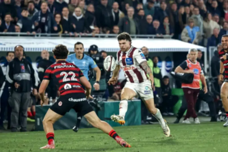 Matthieu Jalibert seul international français de l'UBB absent à Lyon