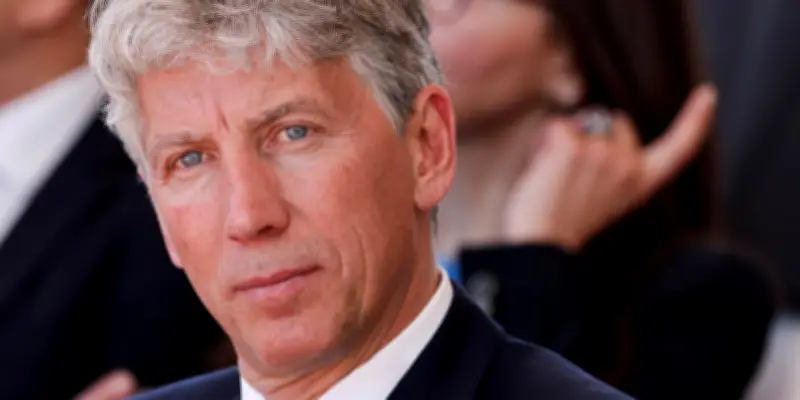 Médias français sous contrôle étranger : l'inquiétude des députés face aux fonds américains et émiratis