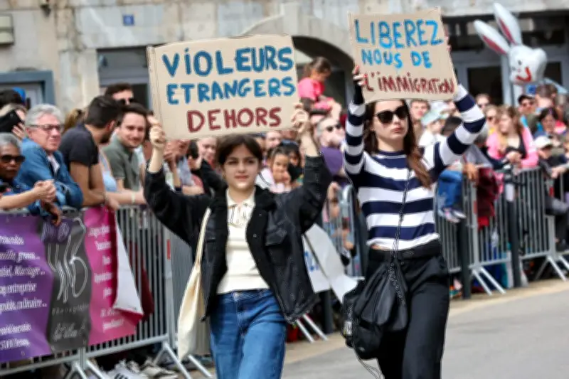 Menaces de mort après l'arrachage d'une banderole raciste de Némésis à Dole en 2024