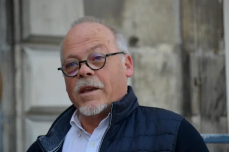Menaces de mort sur Facebook : un candidat Insoumis porte plainte après des appels à la violence