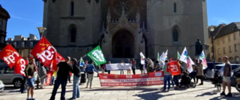 Mende : les syndicats de l'Éducation nationale dénoncent l'impréparation gouvernementale