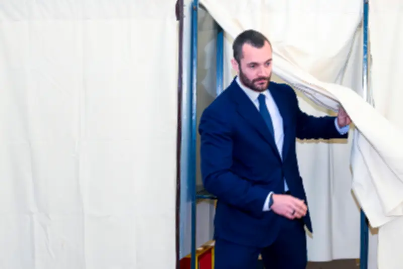 Menton : Louis Sarkozy troisième, la droite divisée face au RN en tête