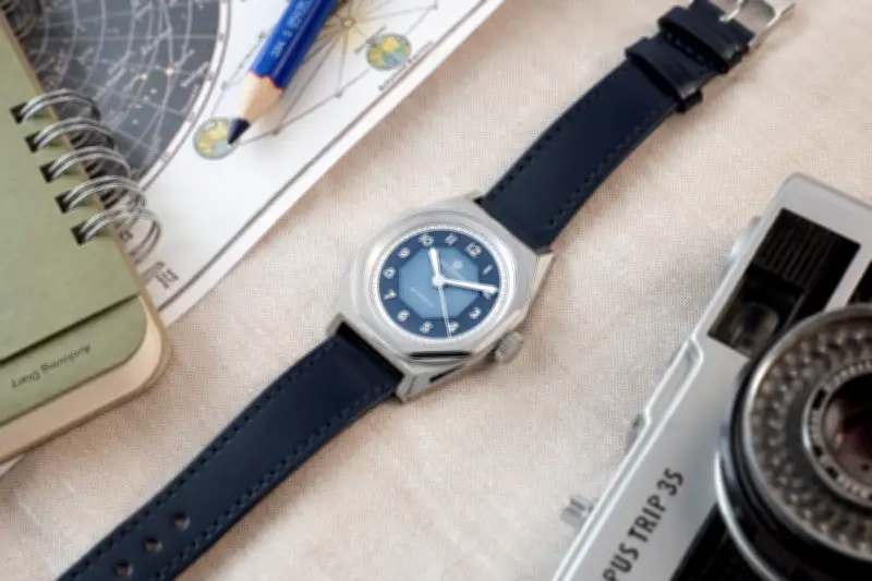 Merci célèbre dix ans d'horlogerie avec la collection Beaumarchais, une ode au temps