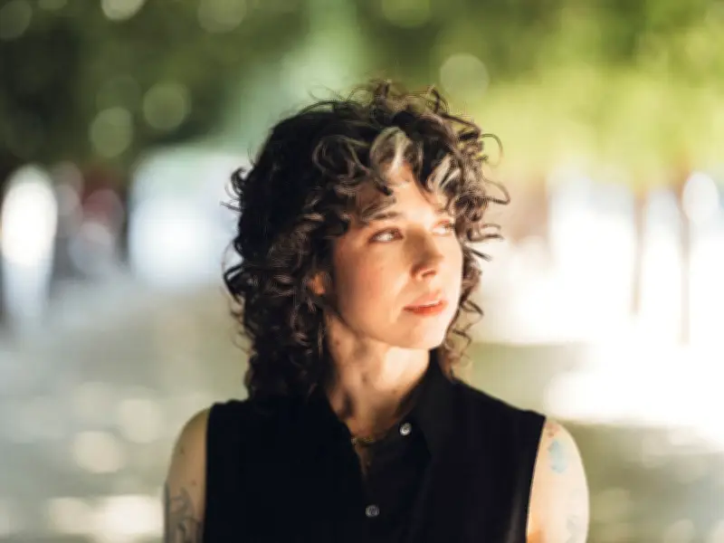 Meredith Whittaker, présidente de Signal : une vie de combat pour la vie privée numérique