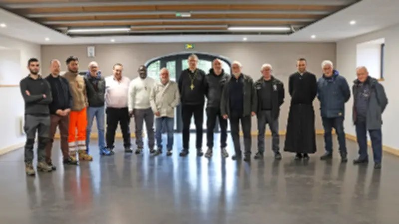 Mgr Jean Pelletier rencontre paroissiens, agriculteurs et chasseurs en Lozère