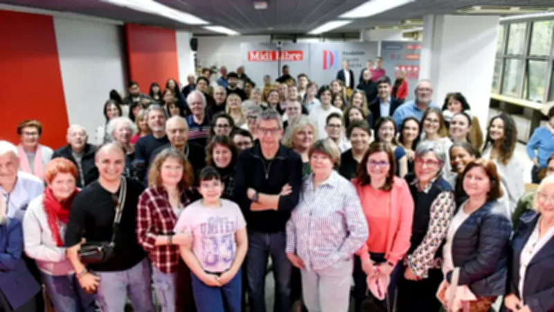 Michel Cymes face aux lecteurs de Midi Libre : humour et franc-parler pour sa chaîne de vulgarisation