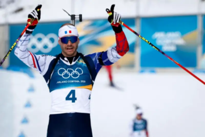 Émilien Jacquelin, champion olympique de biathlon, rejoint l'équipe cycliste Decathlon CMA CGM