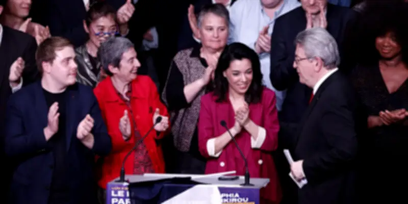 Mélenchon et l'antisémitisme : pourquoi ses propos suscitent des applaudissements ?