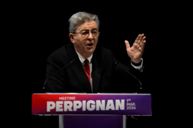 Mélenchon installe un duel LFI-RN comme enjeu majeur des élections à venir