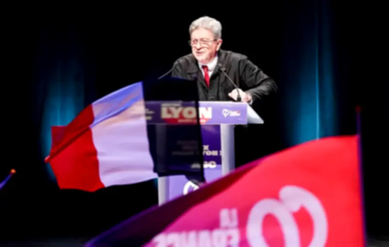Mélenchon présente ses excuses après la polémique sur le nom de Glucksmann