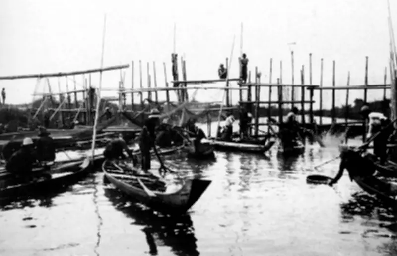 Mémoire des Vietnamiens du Cambodge : les méandres du Mékong et de l'Histoire