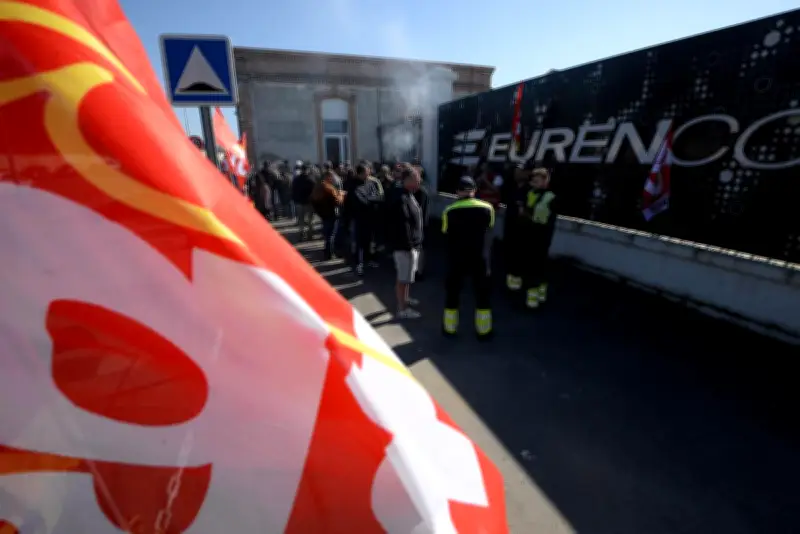 Mobilisation des salariés d'Eurenco à Bergerac pour réclamer de meilleurs salaires