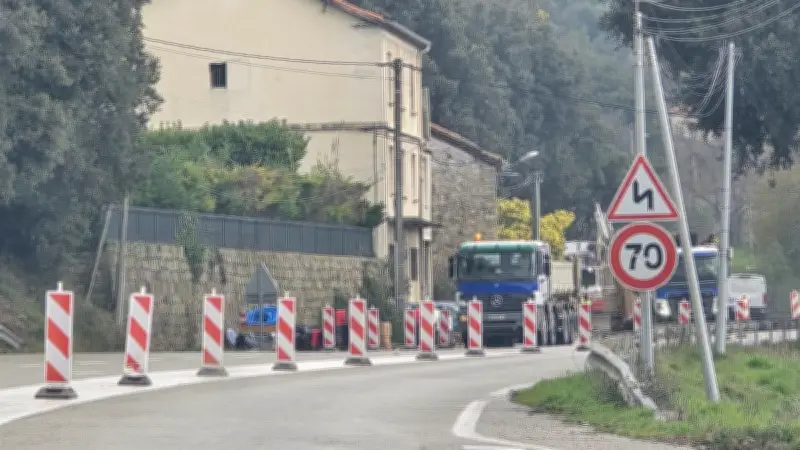 Modernisation des canalisations d'eau potable sur la RN 106 : travaux en cours