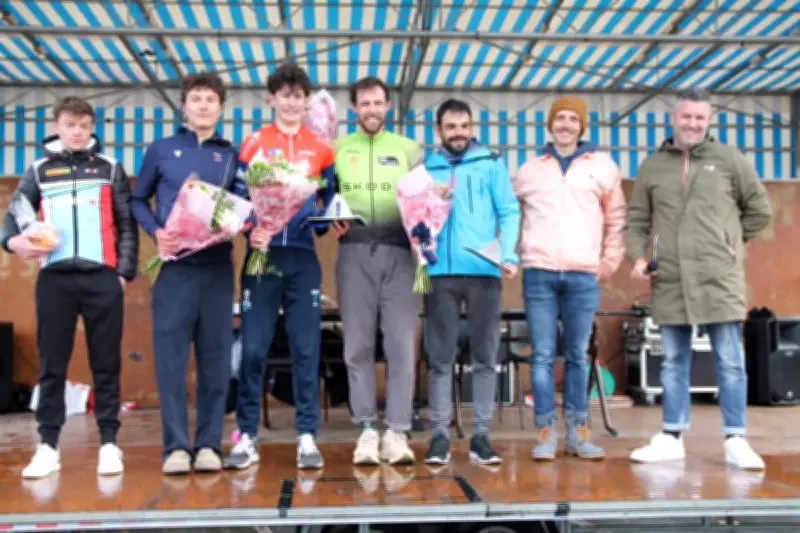 Mont Vélo réussit son baptême du feu avec 121 coureurs dans le Béarn