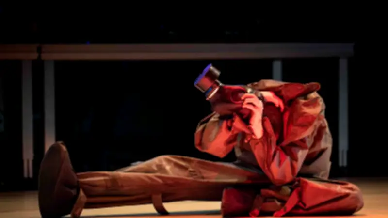 Montpellier : 'The Cloud' explore mémoire nucléaire et dérives du numérique