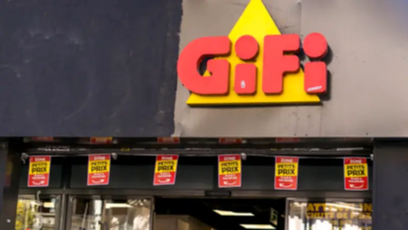 Mort d'un lycéen en stage : syndicats exigent l'arrêt des périodes en entreprise pour mineurs