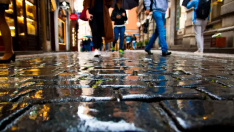 Météo : 14 départements en vigilance jaune ce lundi, l'Occitanie sous les intempéries