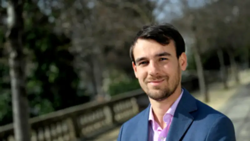 Municipales 2026 à Alès : Basile Imbert (PS) promet une campagne sans ennui