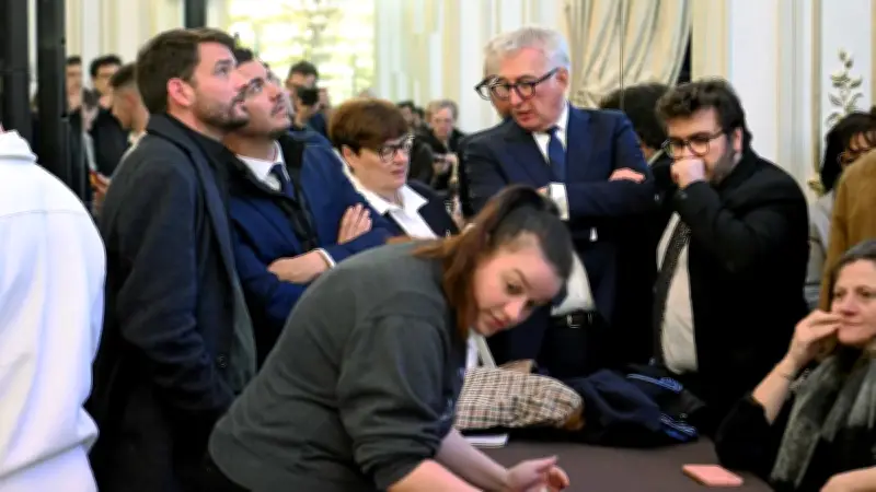 Municipales 2026 à Alès : le RN crée la surprise, le maire sortant en difficulté