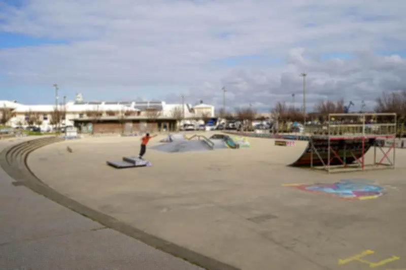 Municipales 2026 à Anglet : parentalité, jeunesse et skatepark au cœur des programmes