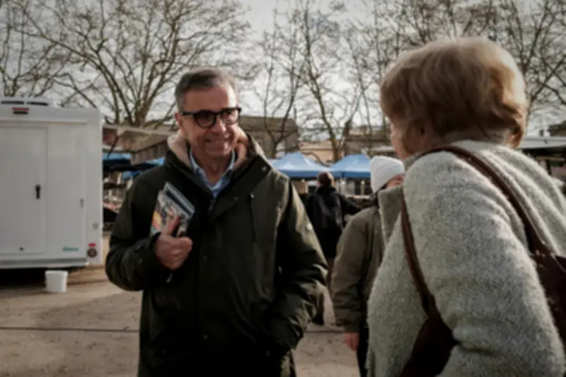 Municipales 2026 à Bordeaux : le retrait de Dessertine rebat les cartes du duel Hurmic-Cazenave