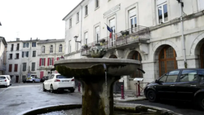 Municipales 2026 dans le Gard : dix communes clés où l'issue des scrutins reste incertaine