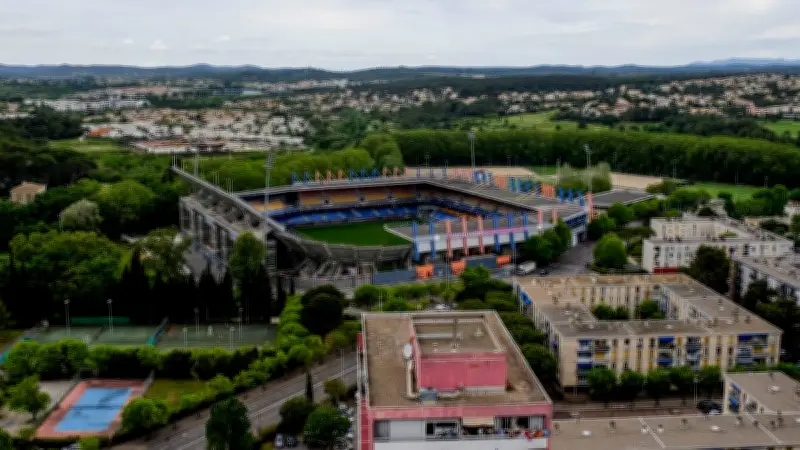 Municipales 2026 : la bataille pour l'avenir du stade de Montpellier fait rage entre rénovation et transfert