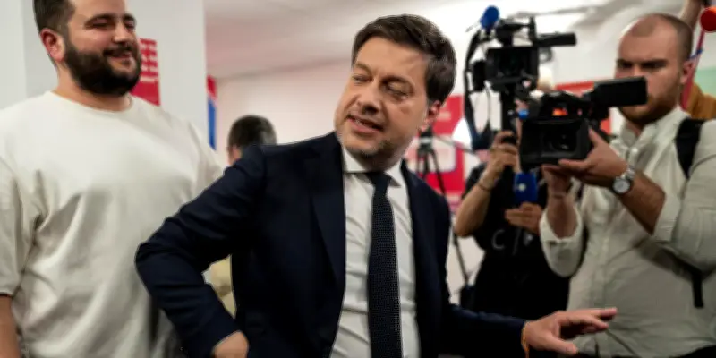 Municipales 2026 : la gauche française s'organise dans la confusion