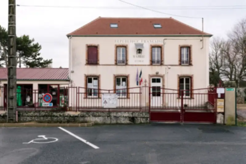 Municipales 2026 : la parité des listes ne suffit pas, les maires hommes dominent toujours