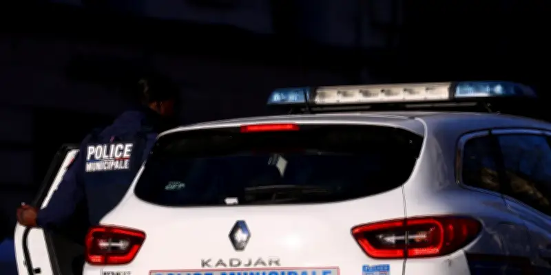 Municipales 2026 : la proposition de police municipale d'un candidat de gauche ne lui coûte plus d'électeurs