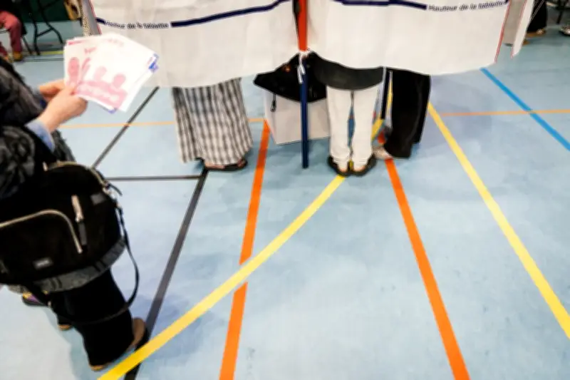 Municipales 2026 : les gauches face à l'épreuve des alliances pour le second tour