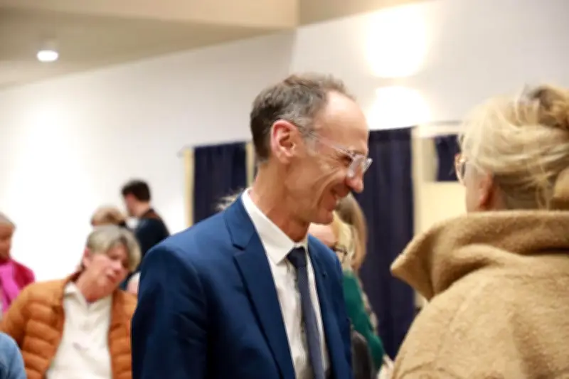 Municipales 2026 : Louis Galdos en tête à Capbreton, situation tendue à Soorts-Hossegor