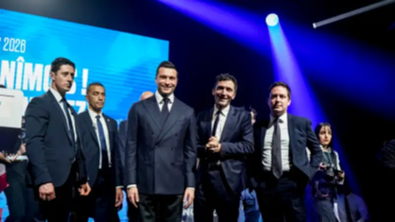 Municipales 2026 à Nîmes : Bardella galvanise le RN en soutien à Julien Sanchez