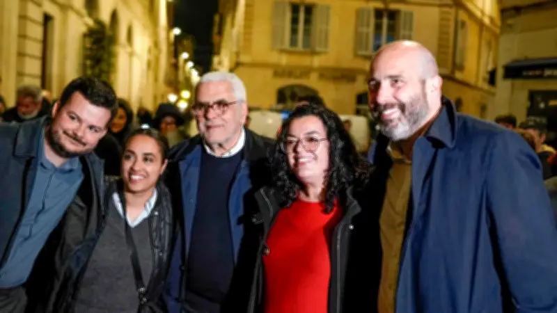 Municipales 2026 à Nîmes : comment la gauche a renversé le RN en cinq jours grâce au terrain
