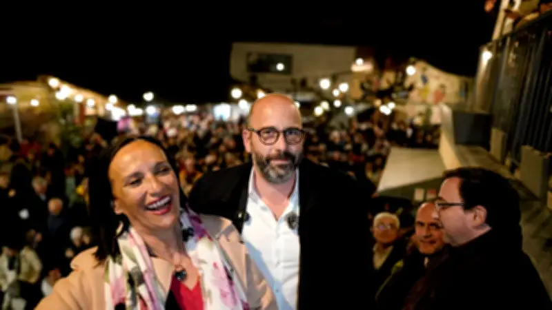 Municipales 2026 à Nîmes : Vincent Bouget mobilise contre le RN sur l'Esplanade