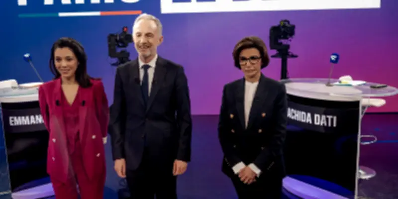 Municipales 2026 à Paris : Emmanuel Grégoire sous le feu croisé de Chikirou et Dati