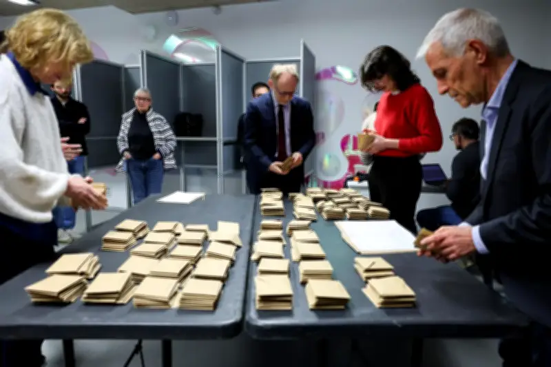 Municipales 2026 : poussée des extrêmes et recomposition politique après le premier tour