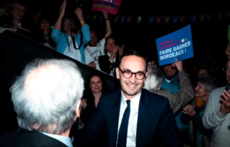 Municipales 2026 : Renaissance en retrait stratégique face aux grandes villes