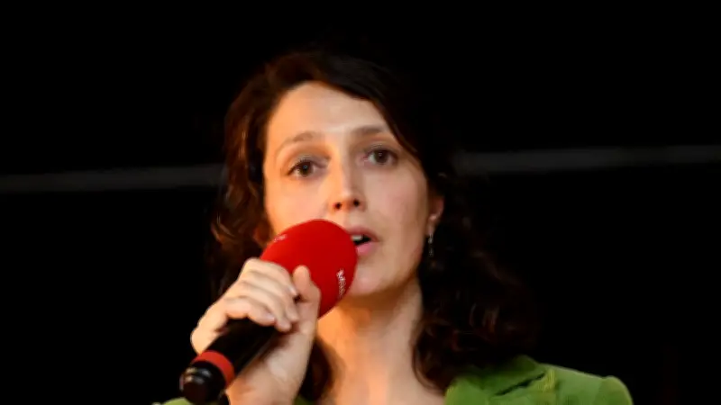 Municipales 2026 à Sète : Laura Seguin mise sur le retrait de Denaja pour unir la gauche