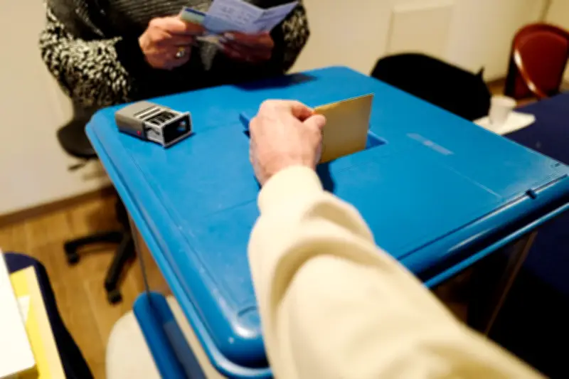 Municipales 2026 : une participation en berne malgré quelques lueurs locales