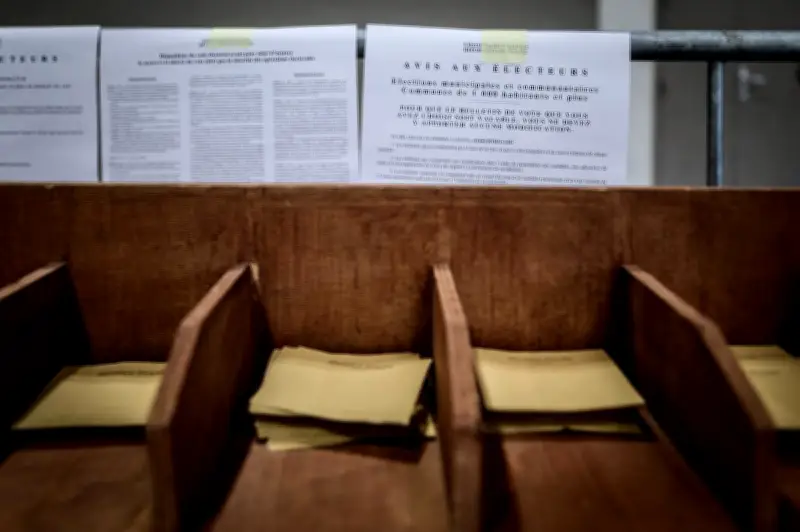 Municipales 2026 : une participation en forte baisse, signe d'un désintérêt croissant