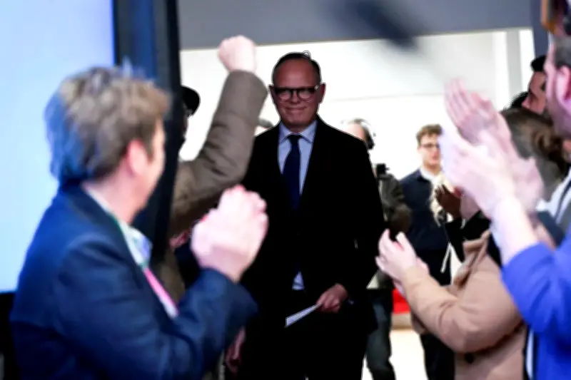 Municipales au Havre : Édouard Philippe en tête, une triangulaire explosive pour le second tour