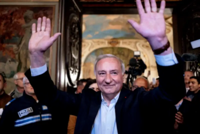 Municipales : la France divisée entre deux mondes, l'extrême gauche progresse dans les villes