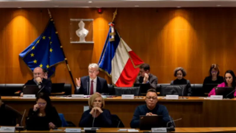 Municipales : les nouveaux conseils doivent élire leur maire avant le 29 mars