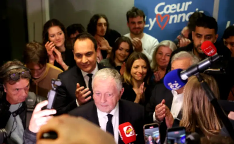 Municipales à Lyon : Doucet crée la surprise, Aulas déçu, le second tour s'annonce serré