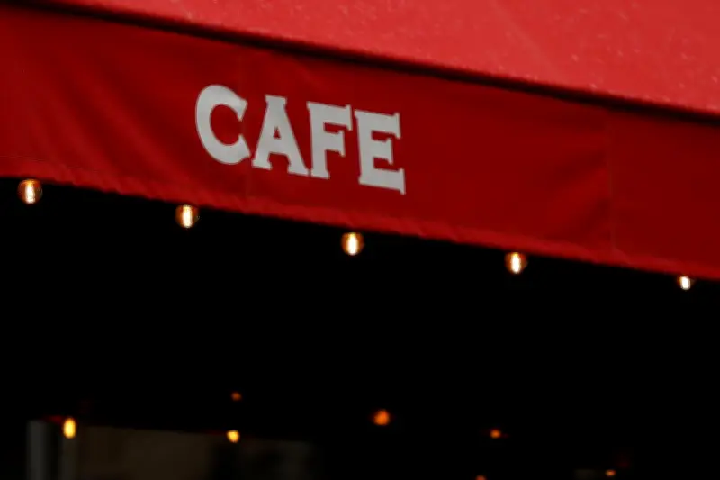 Municipales à Paris : Emmanuel Grégoire, le candidat méconnu de la gauche