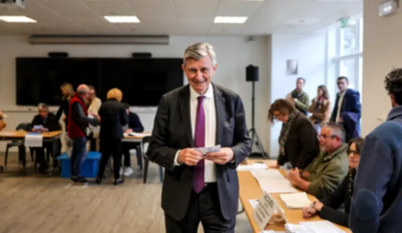 Municipales à Pau : Philippe Arraou rejoint la liste de François Bayrou pour le second tour