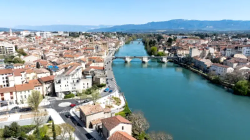 Municipales : Renaissance revendique 130 mairies conquises dès le premier tour