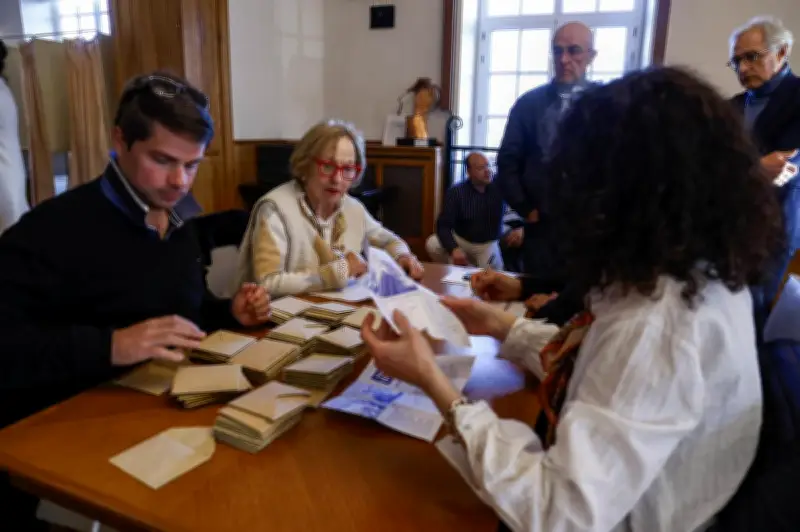 Municipales à Saint-Jean-de-Luz : les projets cœur des candidats avant le vote